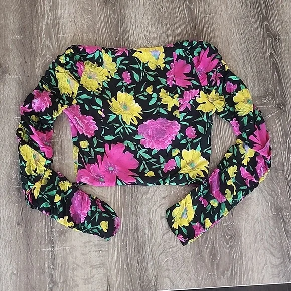 NEW! ZARA Long Sleeve Vibrant Floral Sweetheart Neckline Crop Top XS - Picture 11 of 11